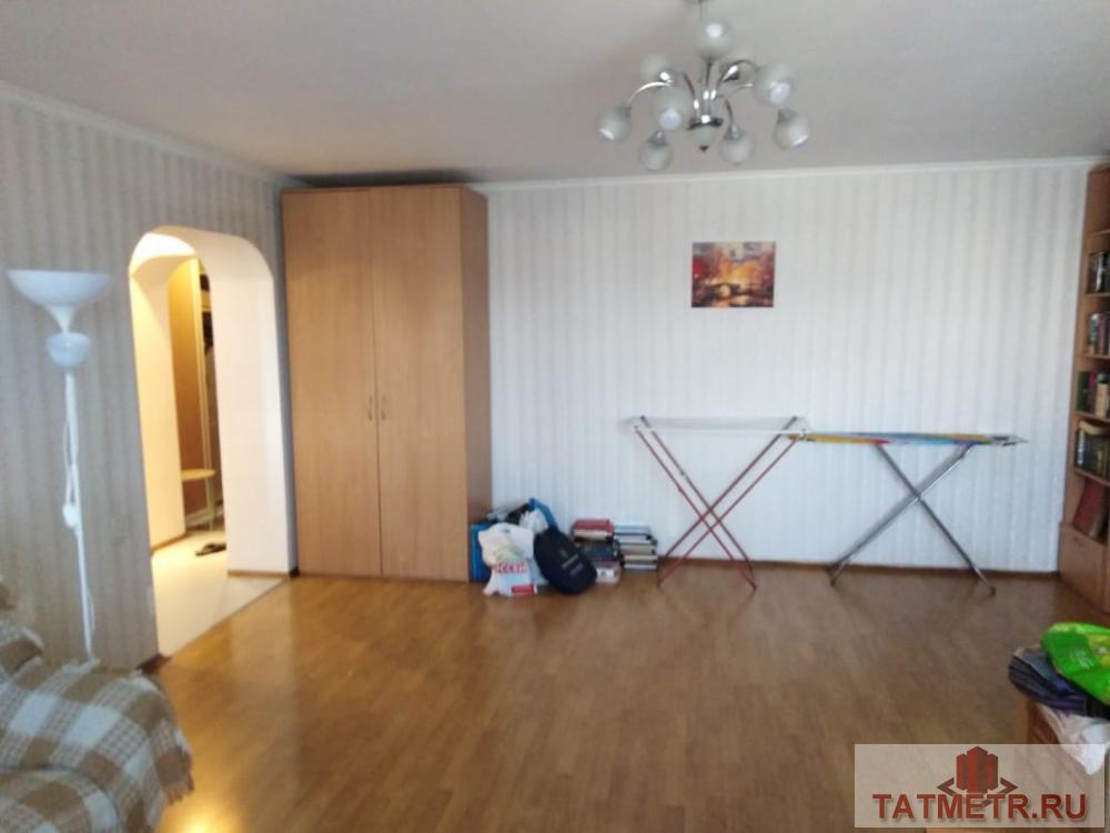 Сдается чистая, просторная 3-комнатная квартира в кирпичном доме, расположенном в оживленном районе города Казани.... - 3
