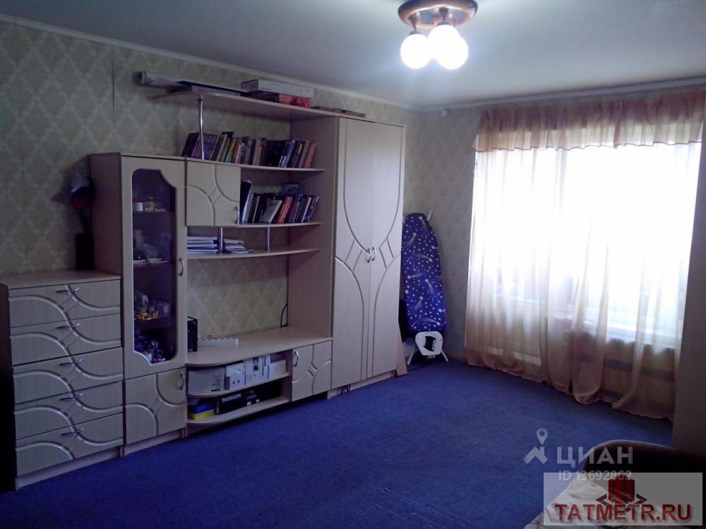 Сдается чистая 1-комнатная квартира в панельном доме, расположенном в развитом и динамичном районе Казани. Рядом с... - 1