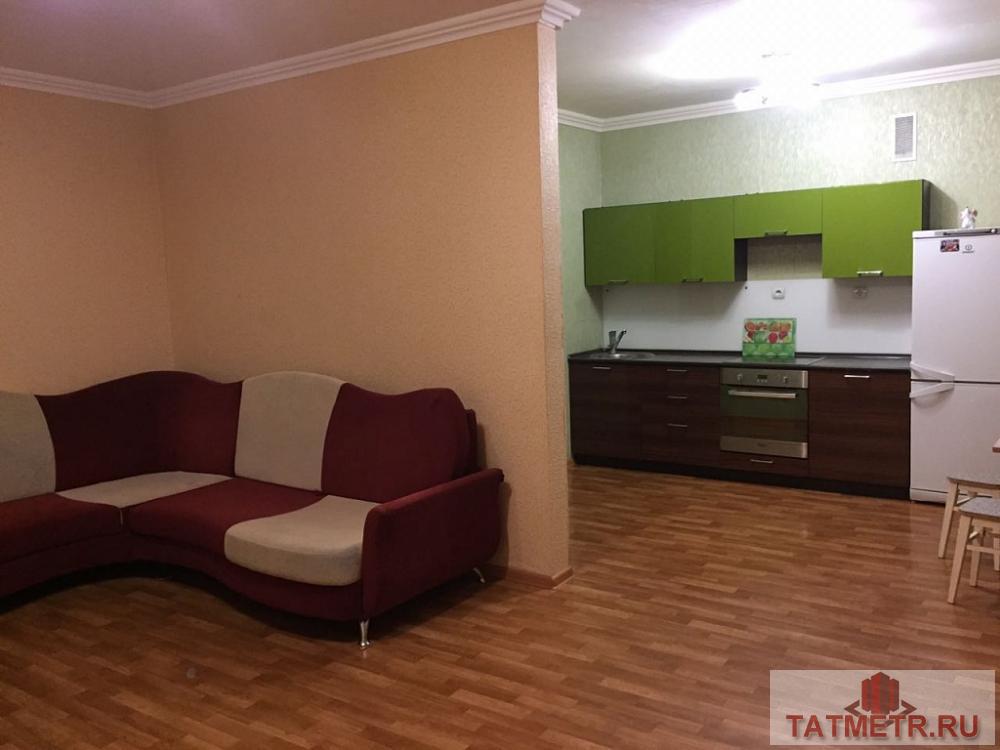 Сдается чистая, уютная 2-комнатная квартира в кирпичном доме, расположенном в развитом и динамичном районе Казани....