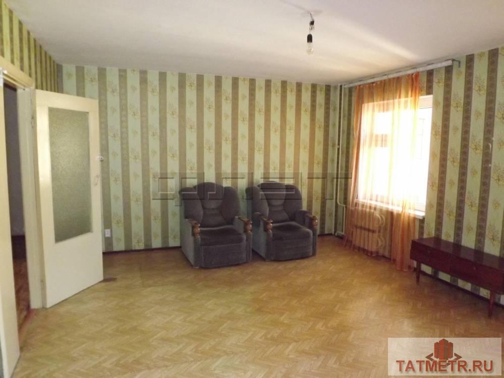 ПРОДАЕТСЯ: Уютная 2-х комнатная квартира в Советском районе на 8/18 этажного кирпичного дома, цоколь высокий - более... - 1
