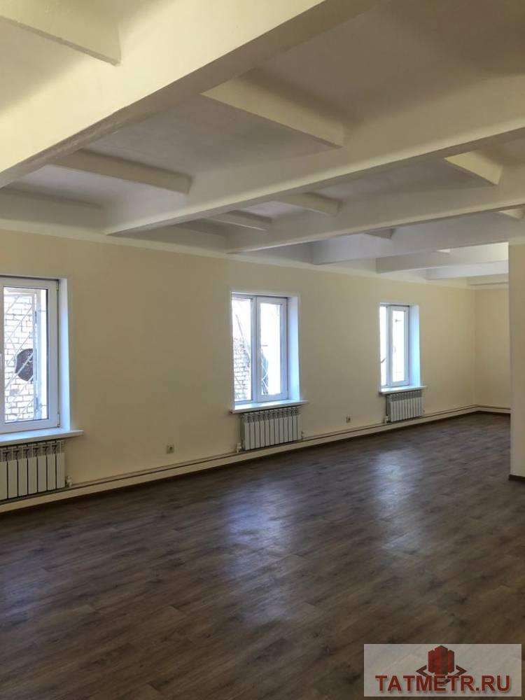Сдается уютный офис, расположенный по адресу Бухарская 3а. В офисе выполнен свежий ремонт, площадь 52 кв.м., при... - 2