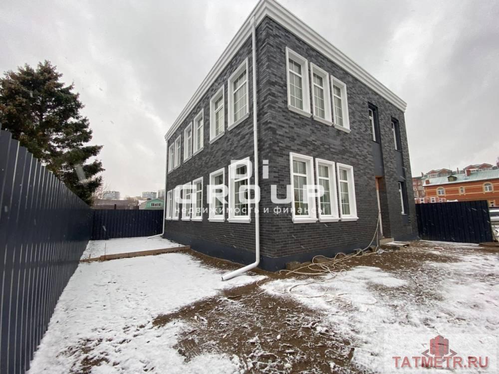 Продается дом 236,6 кв.м. в Вахитовском районе города Казани, по улице Хороводная, 11  Основные характеристики: —... - 2