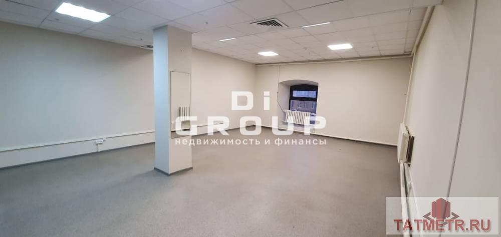 Сдается офисное помещение 40 кв.м. в БЦ «Петрушкин двор».  Бизнес Центр расположен рядом с центральной частью города.... - 2