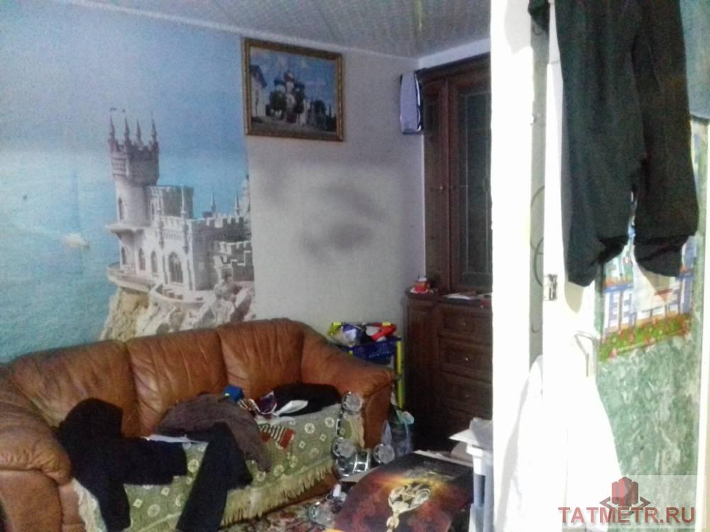 Продается квартира в самом центре города Зеленодольск. Квартира очень теплая, одна комната соединена с кухней, в... - 2