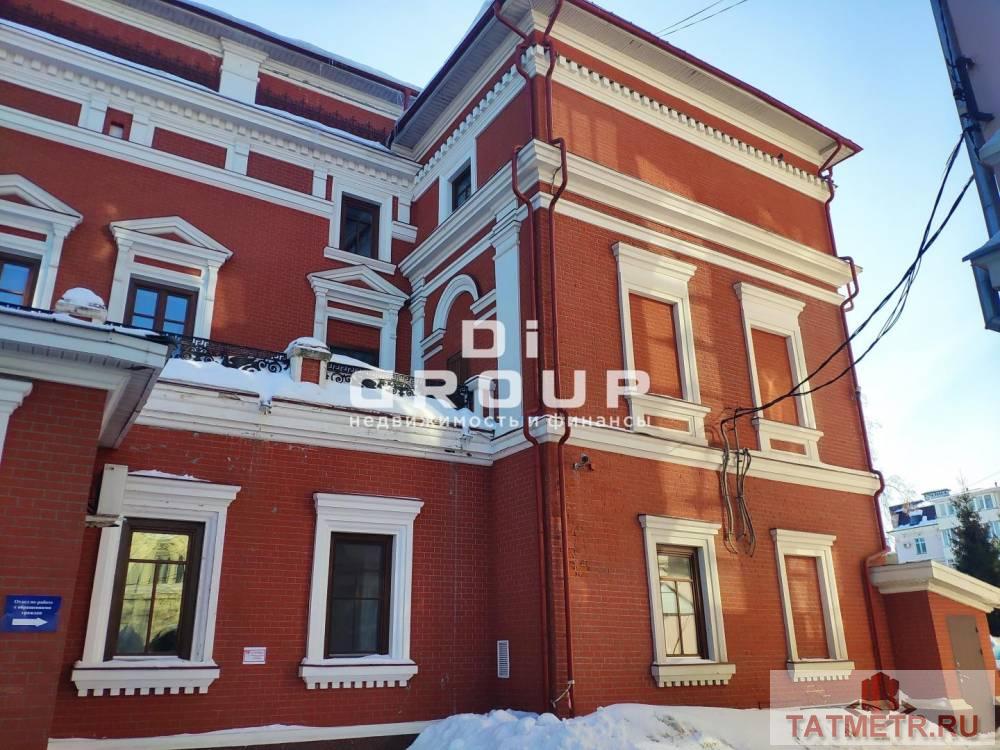 Продаю Отдельно стоящее здание в Вахитовском районе на первой линии с супер надежным арендатором 2896 кв.м. по улице... - 1