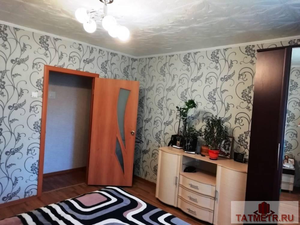 Продается отличная  четырехкомнатная квартира в центре мкр. Мирный в г. Зеленодольск. Квартира большая (с общей... - 3
