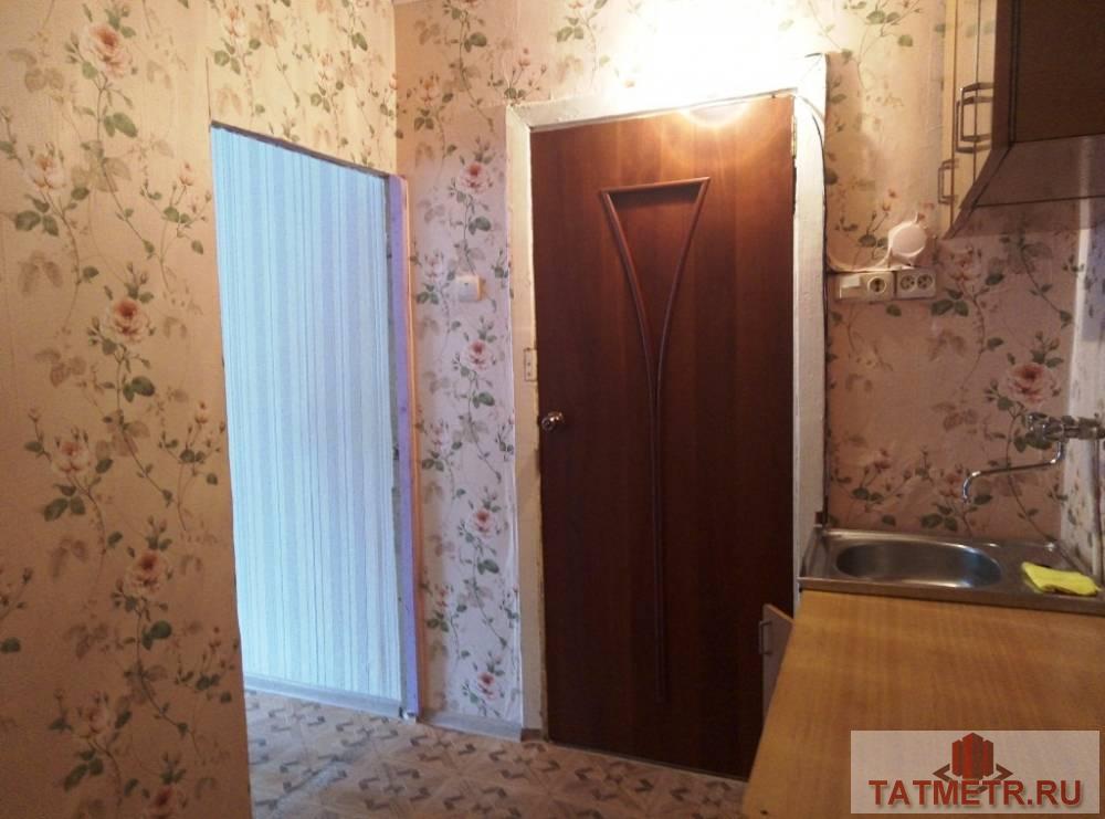 Продается замечательная комната в двухкомнатном блоке в самом хорошем общежитии г. Зеленодольска. Комната просторная,... - 2