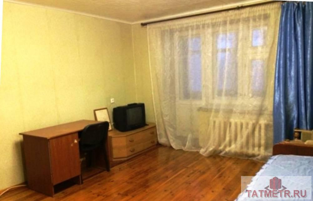 Сдается однокомнатная квартира в г. Зеленодольск. В квартире имеется все необходимое для проживания: телевизор,... - 2