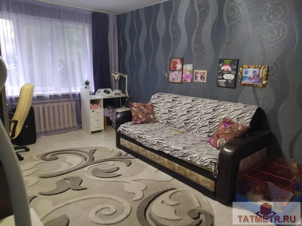 Продается квартира в центре г. Зеленодольск.  Две просторные, светлые комнаты. Квартира расположена на первом этаже...
