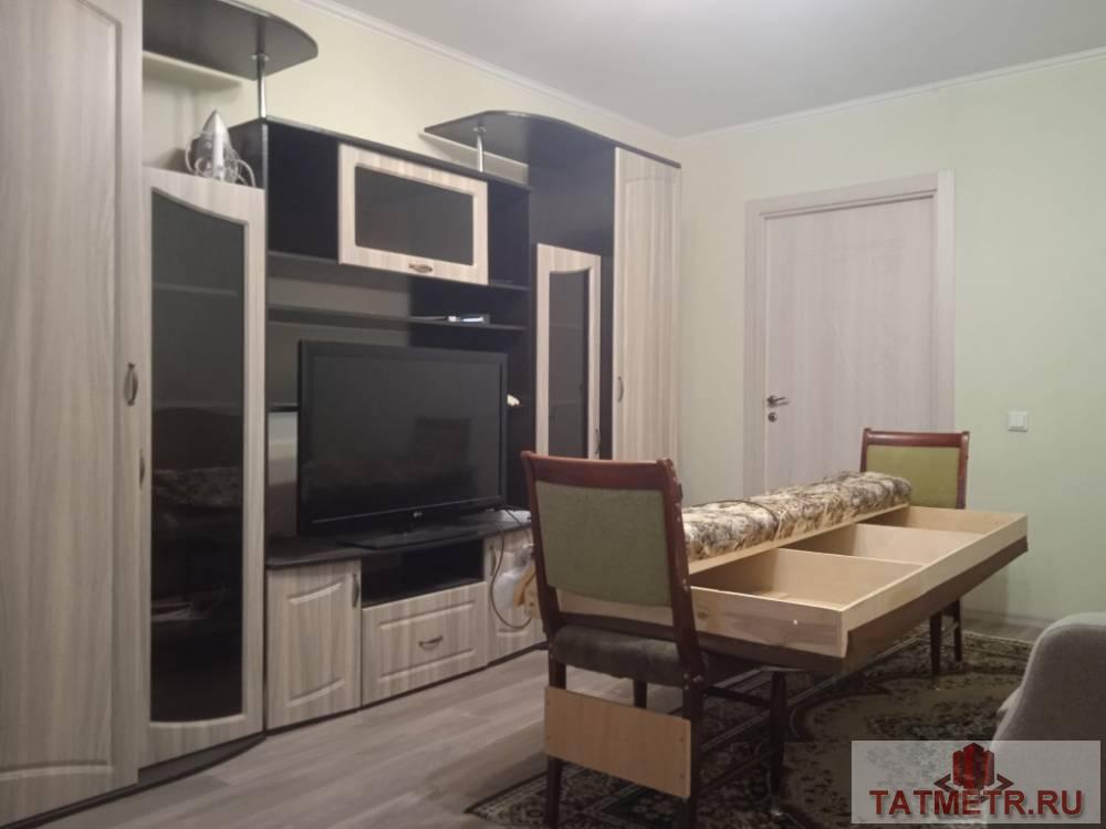 Сдается отличная квартира в г. Зеленодольске. В квартире сделан хороший ремонт, Стеклопакеты, на кухне: стол, стулья,...