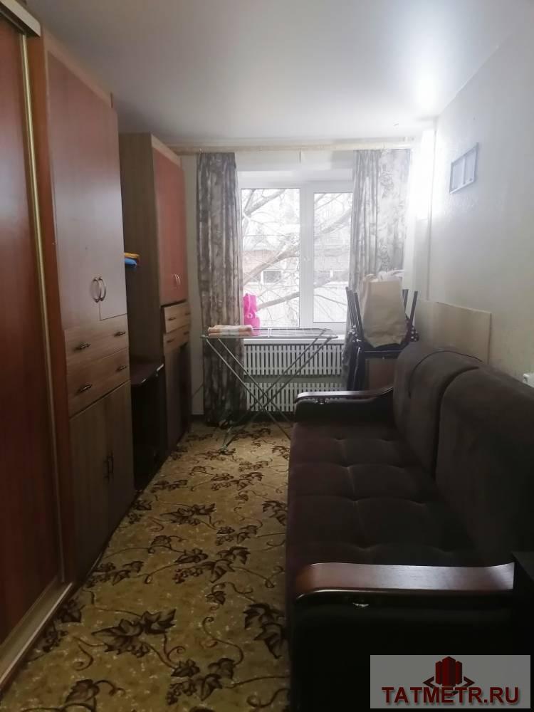  Продается четырехкомнатная квартира в г. Зеленодольск. Квартира большая, светлая, очень уютная. Все комнаты... - 2