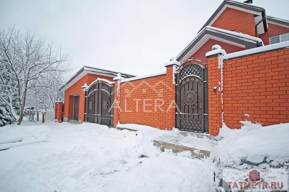 Продается прекрасный двухэтажный дом с ремонтом в советском районе    Год постройки: 2016 год Тип дома: кирпичный...