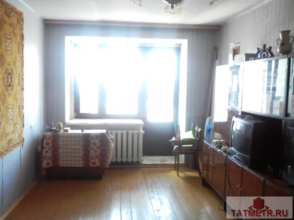 Продается двухкомнатная квартира в г. Зеленодольске. Комнаты не проходные, изолированные, удобный коридор, санузел...