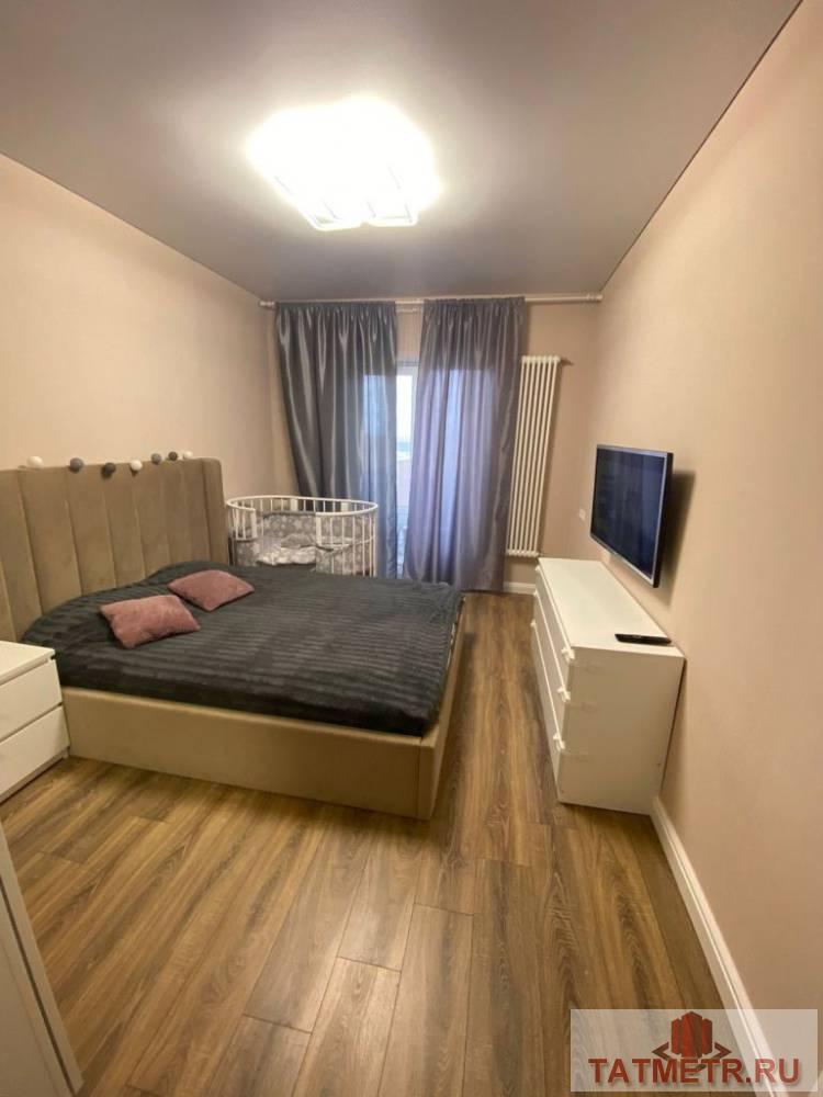Продается шикарная 2-х комнатная квартира в новом доме  в г. Зеленодольск. Квартира большая, светлая, со своим...