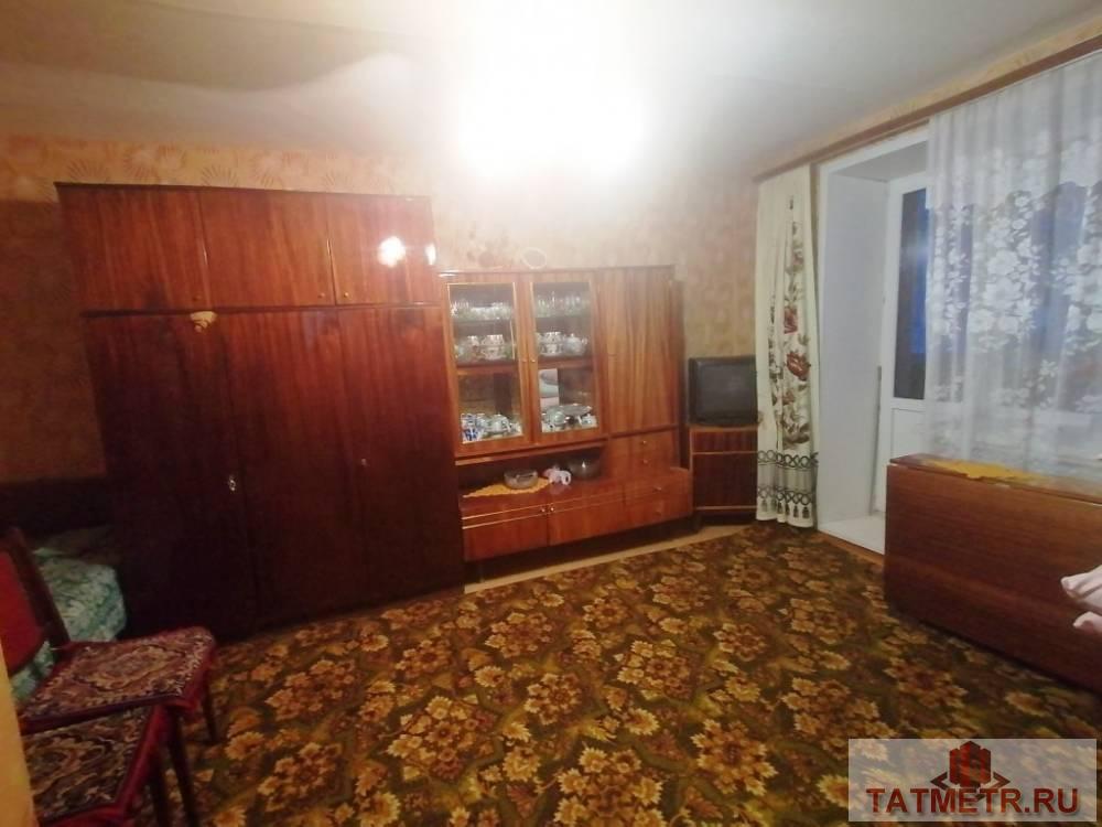 Продается отличная квартира в центре г. Зеленодольска. Квартира теплая, просторная, высокие потолки, с ремонтом....