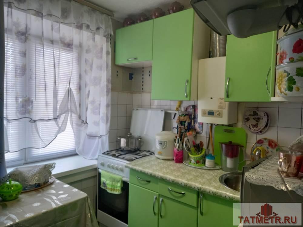Продается отличная квартира в г. Зеленодольск. Квартира чистая, уютная, теплая, с раздельными комнатами. Окна... - 6