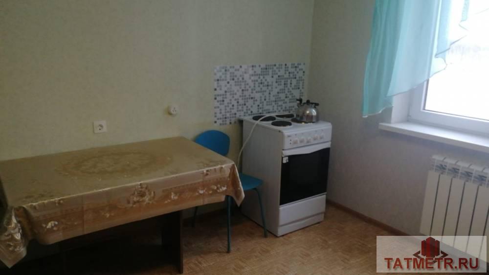 Сдается однокомнатная квартира в г. Зеленодольск. Квартира чистая, уютная. Большая кухня, имеется новый холодильник,... - 1