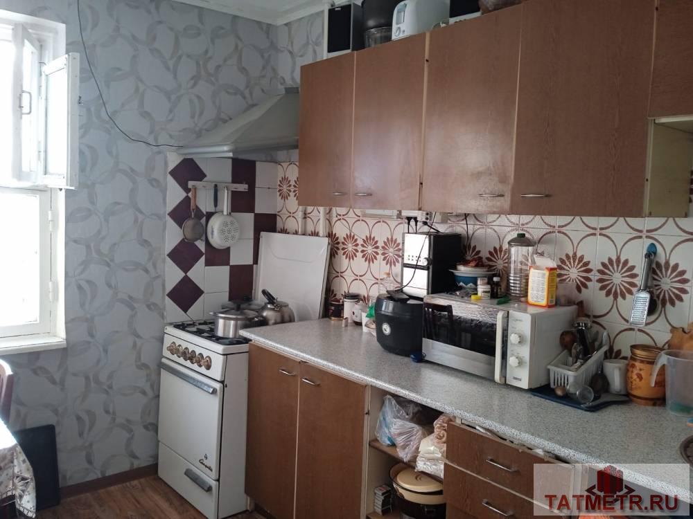 Продается двухкомнатная квартира в г. Зеленодольск. Квартира чистая, уютная, теплая, с раздельными комнатами. Имеется... - 3