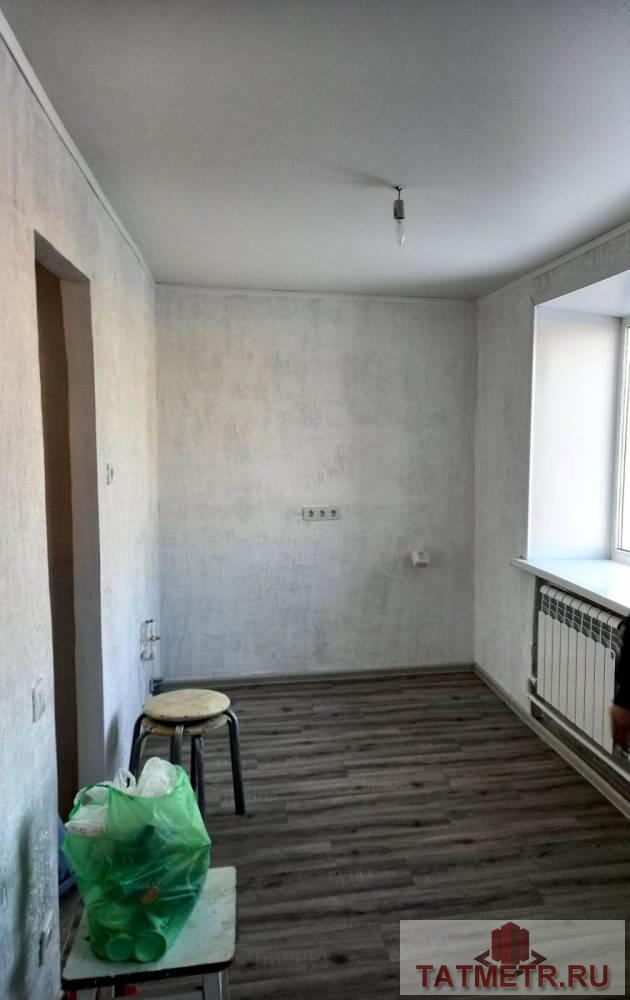 Продается отличная квартира в г. Зеленодольск. Квартира с отличным ремонтом-заезжай и живи. Окно стеклопакет,...
