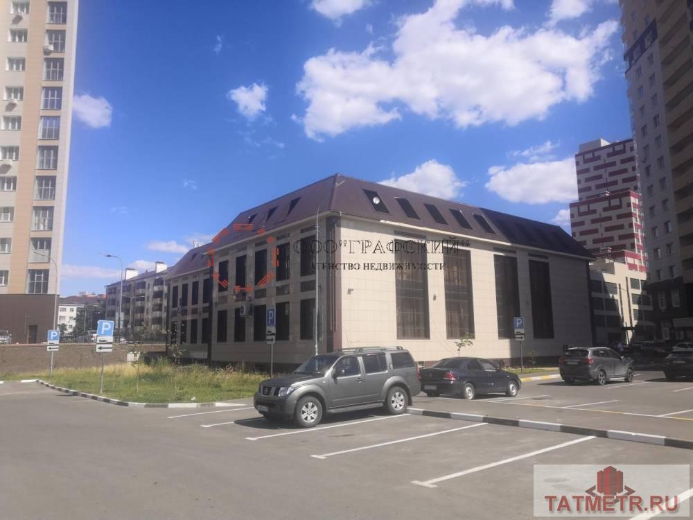 Сдаю в аренду в самом центре города Казань цоколь общей площадью 750 квадратных метров в отдельно стоящем здании....