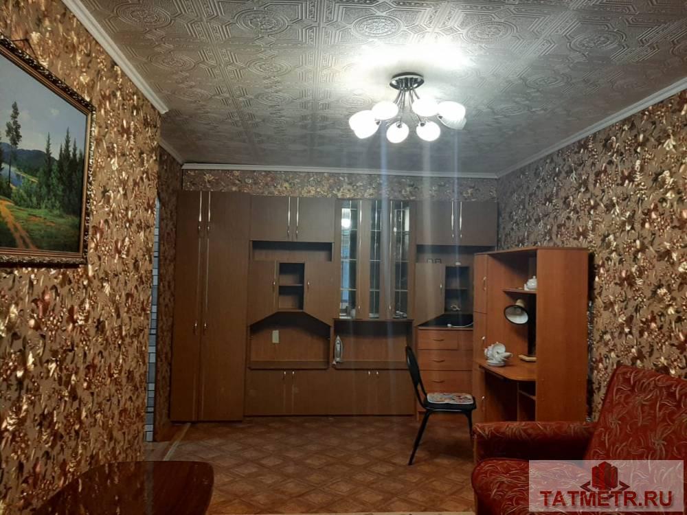 Продается двухкомнатная  квартира в г  Зеленодольске. Квартира светлая, теплая. Комнаты не проходные. Санузел... - 1