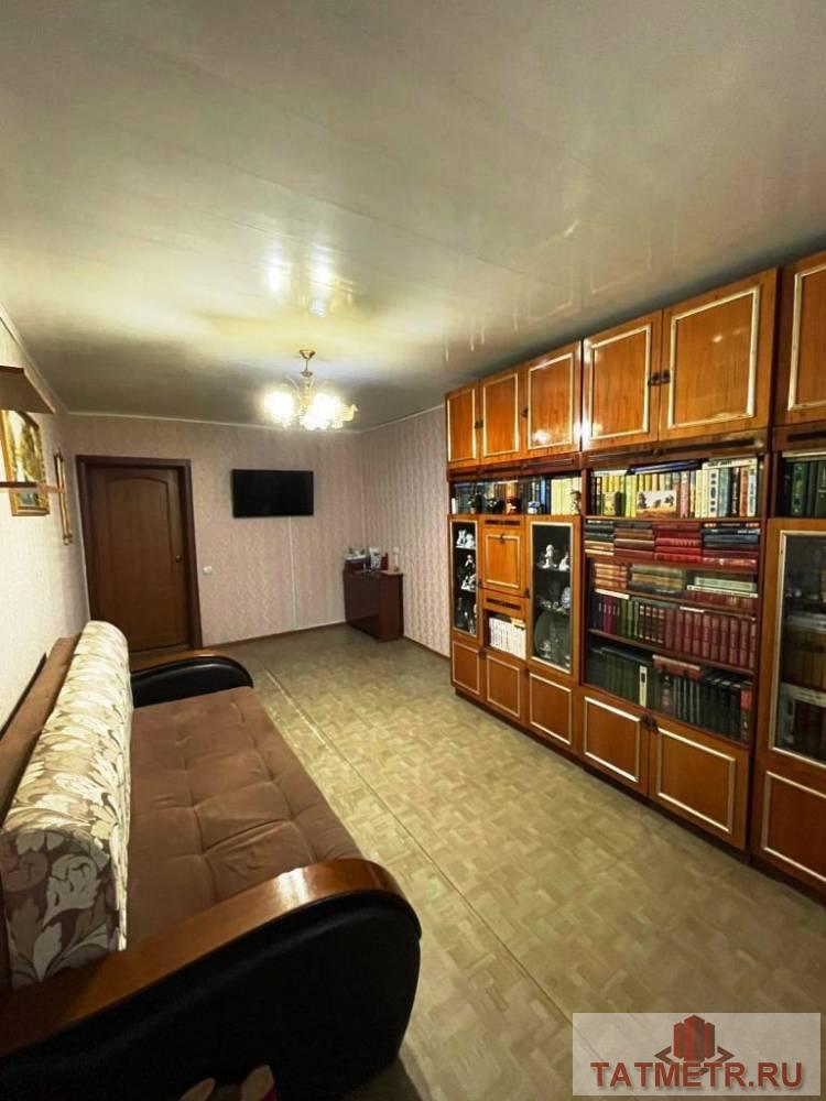 Продается замечательная двухкомнатная квартира в самом центе пгт. Васильево. Квартира теплая, уютная, аккуратная в...
