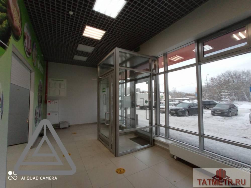 Сдается помещение с НДС на 1 этаже 190 кв.м делиться на 2 площади по 96 кв.м с отдельным входом ,по адресу Даурская... - 19
