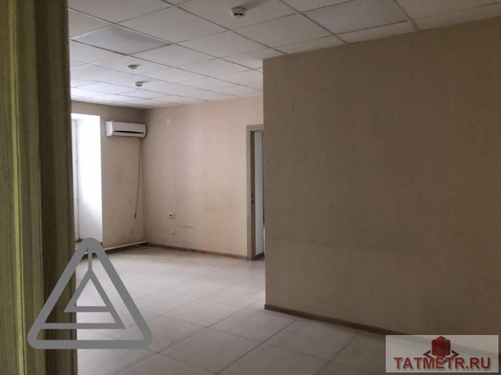 Сдается офисное помещение, с хорошим ремонтом, по адресу Ямашева 102 а.  В помещении: — Интернет — Электричество —... - 1
