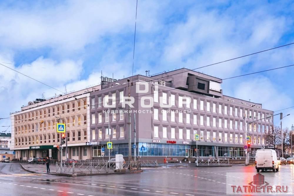 Сдается часть нежилого здания в центре города 2300 кв.м. на ул. Чернышевского под гостиницу, отель, хостел. В здании...