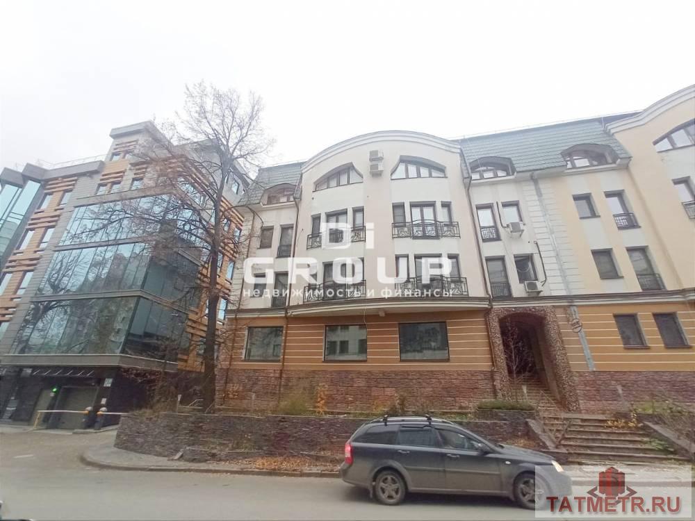 В деловом центре, престижного районе города Казани, на первой линии, где расположены дом Правительства РТ,...