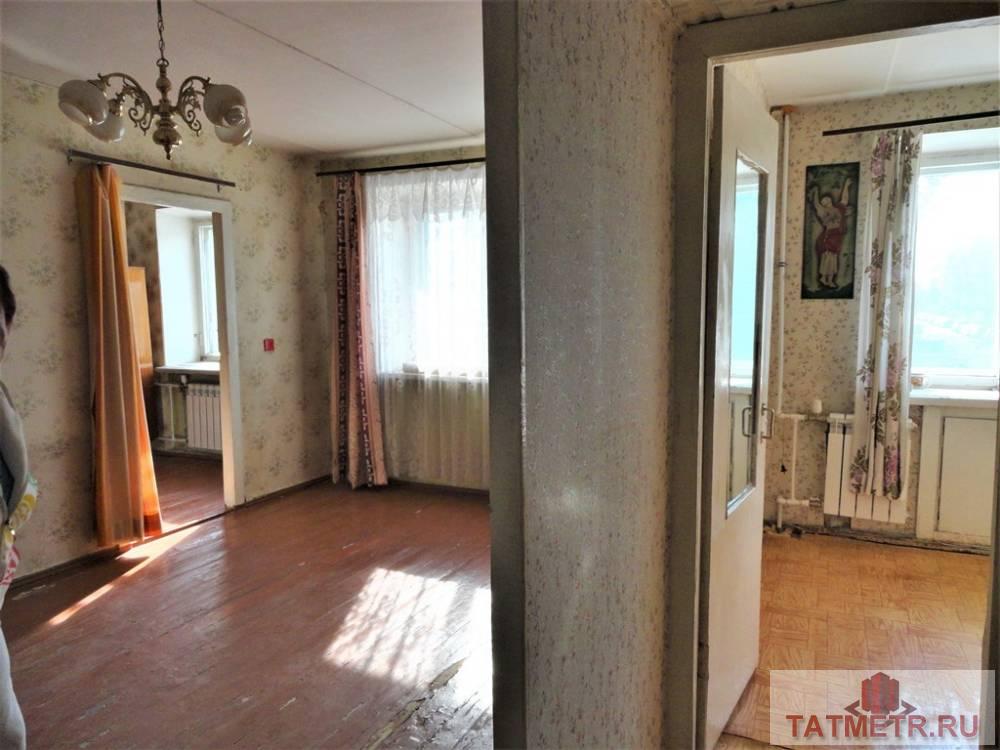 Продается большая 2-х комнатная квартира на ул. Химиков 37 в жилом состоянии на комфортном этаже! Кирпичный дом с...