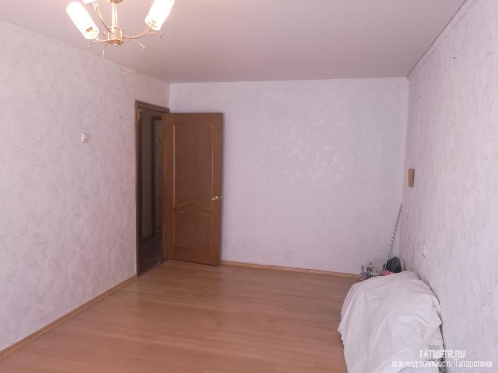 Московский проект с раздельными комнатами, отличное состояние, чистый подъезд, широкие проемы 3 квартиры на этаже,... - 11