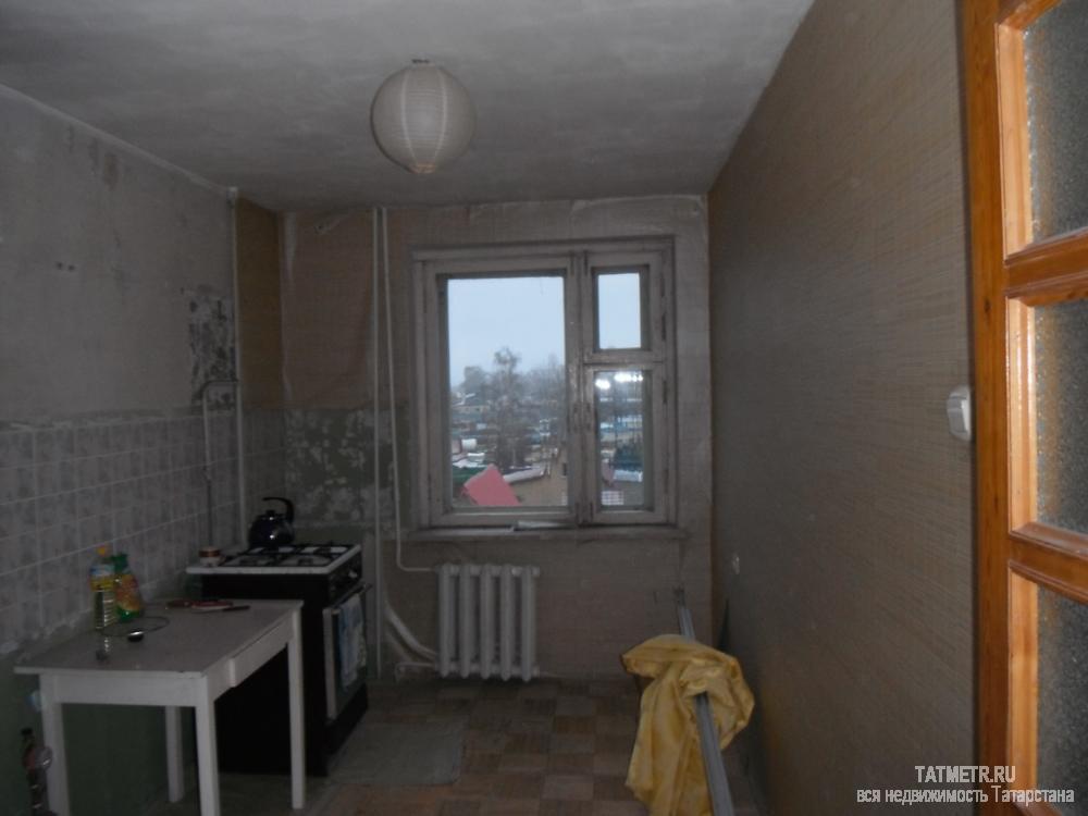 Отличная, просторная квартира в пгт. Васильево. Квартира не угловая. Комнаты на разные стороны. Имеется балкон 3 м. и... - 6