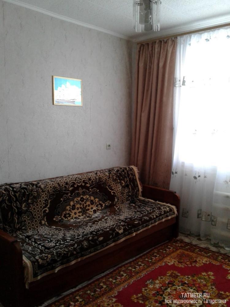Замечательная квартира в г. Зеленодольск, мкр. Мирный. Квартира в отличном состоянии. Окна выходят на две стороны... - 8