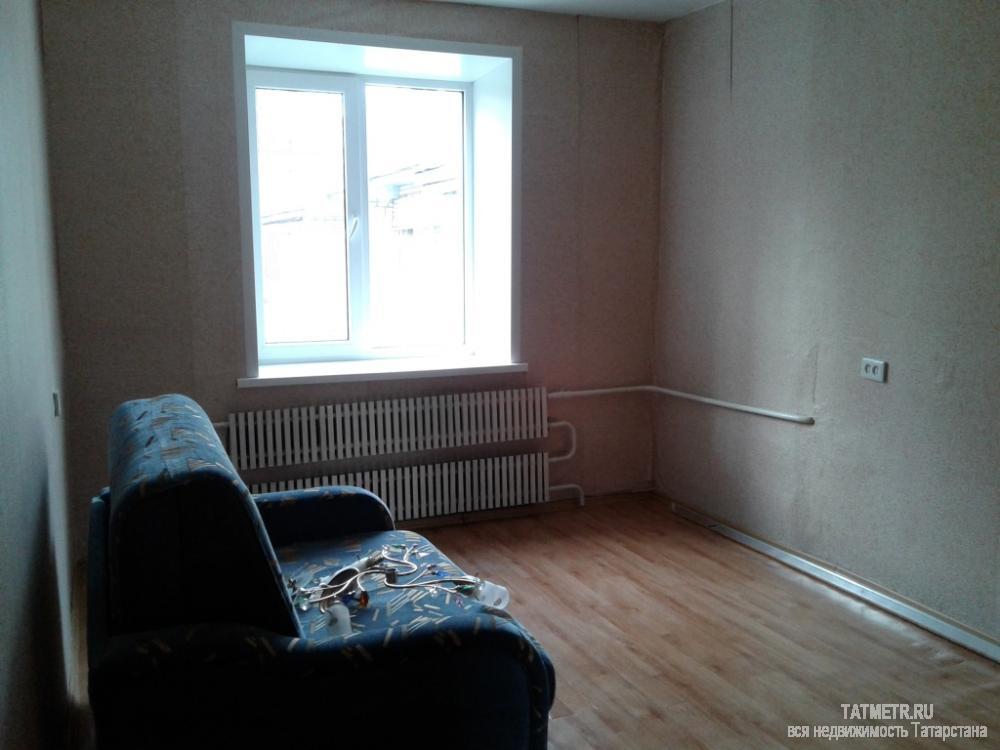 Отличная квартира в г. Зеленодольск. Квартира в хорошем состоянии, комнаты раздельные. Окна поменяны на пластиковый... - 3