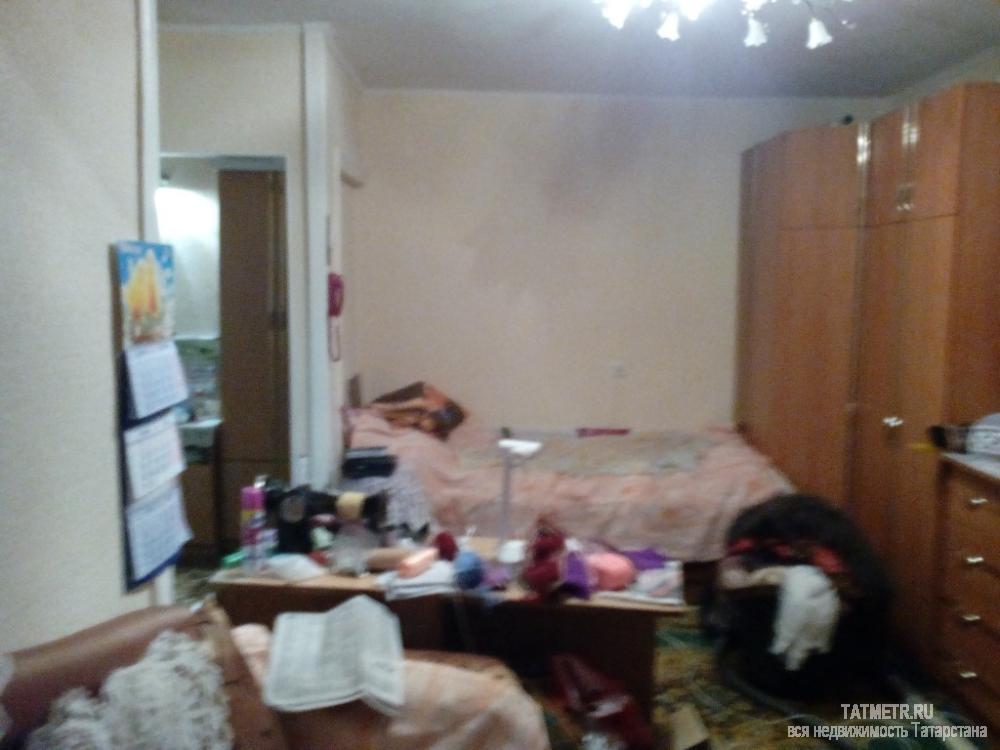 Хорошая квартира в спокойном районе г. Зеленодольск. Квартира просторная, чистая, светлая, уютная. С/у совмещен, в... - 1