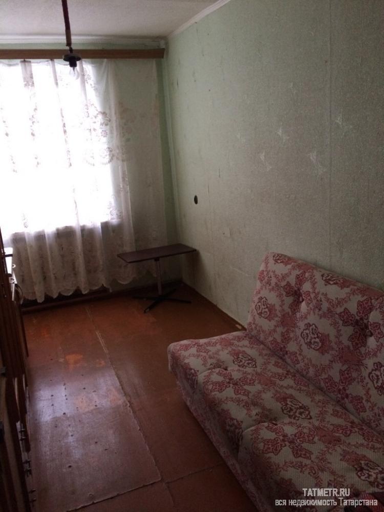 Хорошая квартира в г. Зеленодольск. В квартире: два дивана, стенка, холодильник, кухонный гарнитур. Рядом школа,... - 1