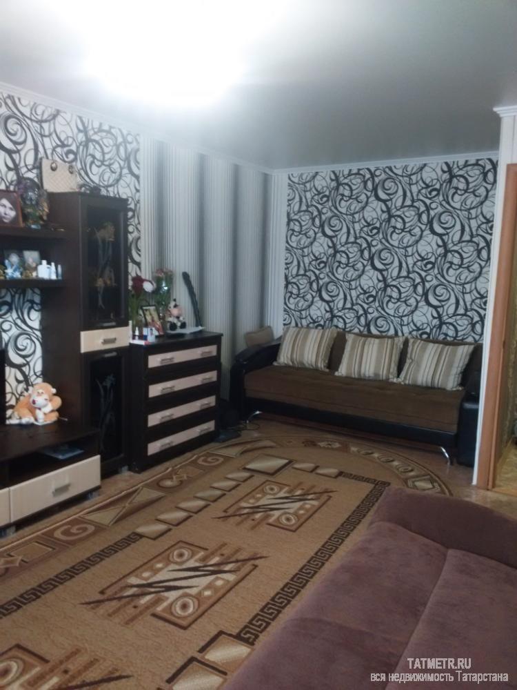 Продается отличная однакомнатная квартира в городе Зеленодольск. Квартира светлая, чистая, с современным ремонтом. 6... - 1