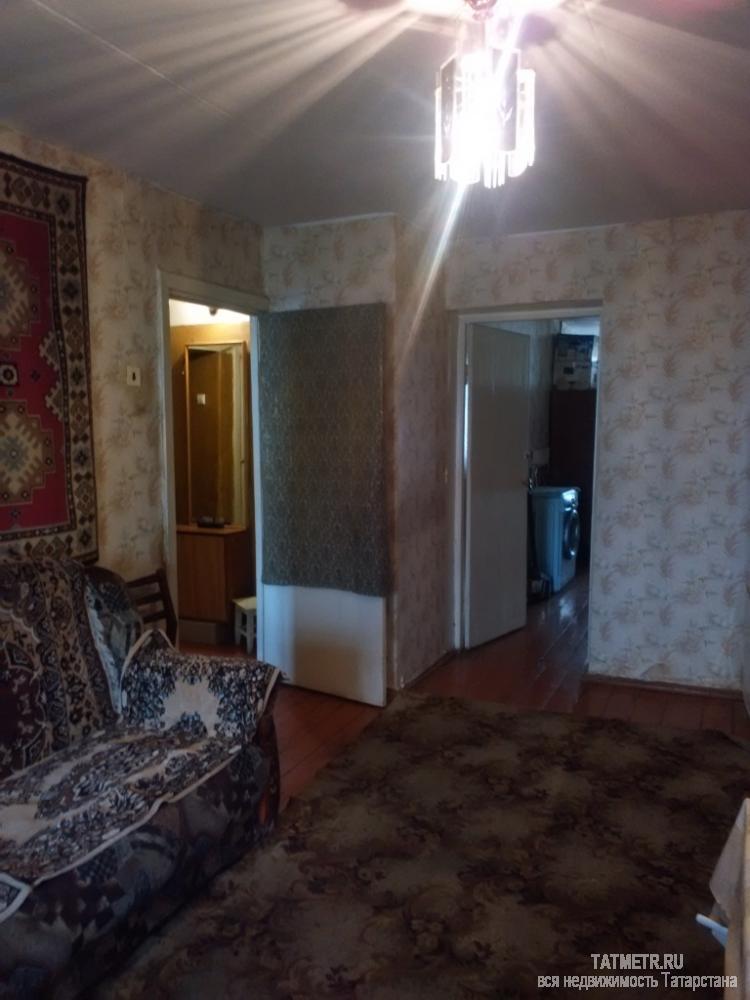 Хорошая квартира в самом центре города Зеленодольск. Квартира светлая, уютная. Комнаты смотрят на разные стороны. С/у... - 2