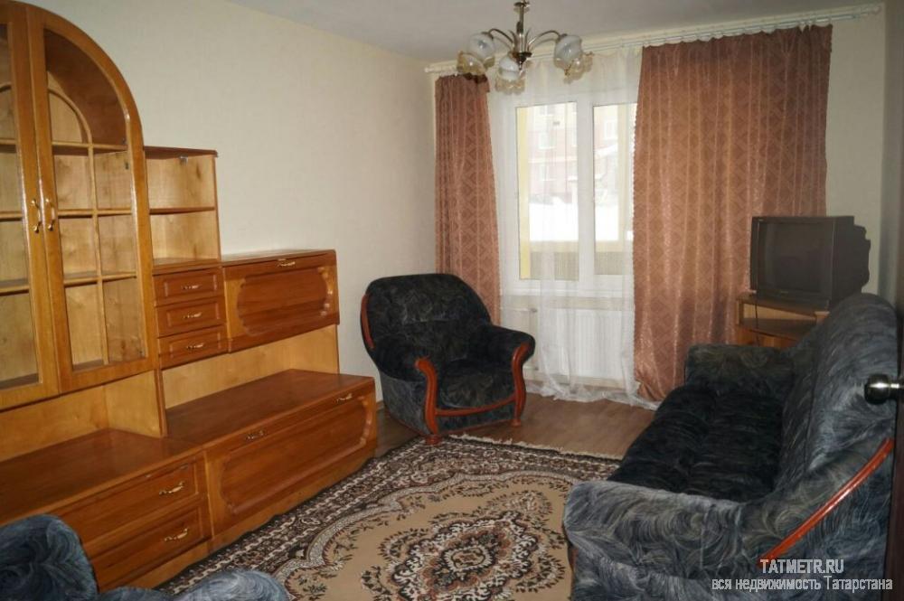 Сдается отличная квартира в г. Зеленодольск. Квартира с хорошим ремонтом. Со всей необходимой для проживания мебелью:...