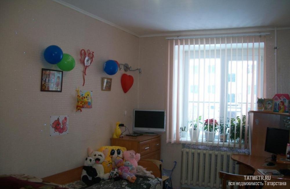 Отличная квартира в г. Зеленодольск. Квартира в хорошем состоянии, комнаты раздельные. Окна пластиковый стеклопакет.... - 2