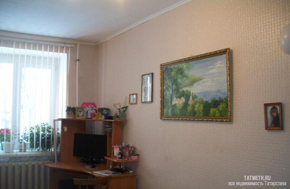 Отличная квартира в г. Зеленодольск. Квартира в хорошем состоянии, комнаты раздельные. Окна пластиковый стеклопакет.... - 3