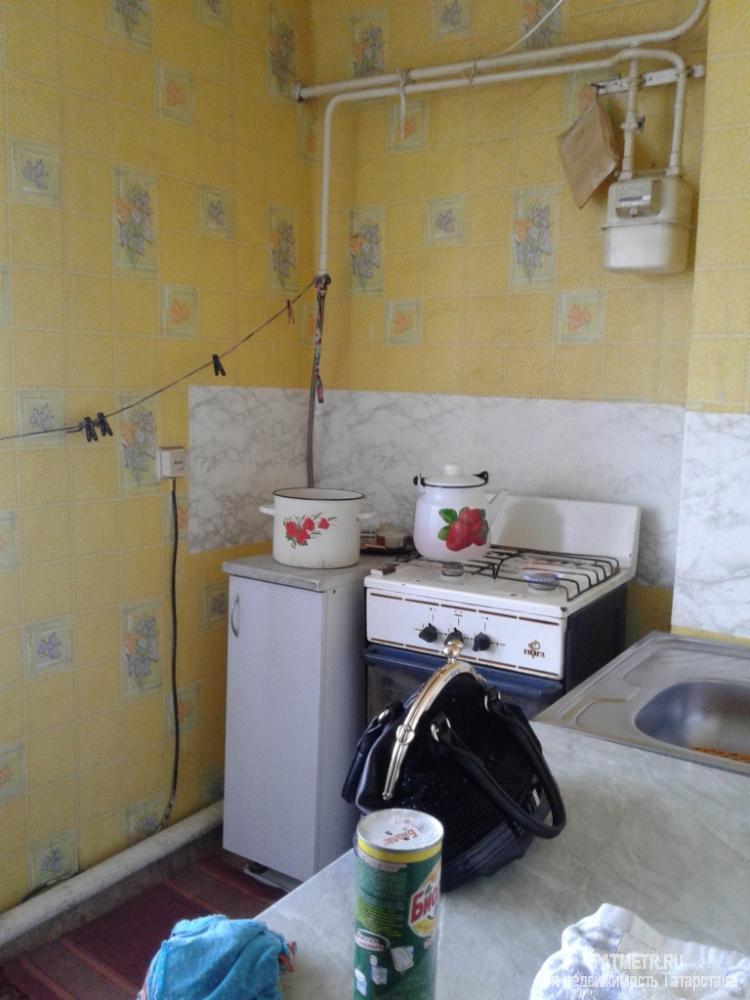 Отличная квартира в пгт. Васильево. Квартира очень теплая, светлая. Санузел раздельный. Кухня большая, на полу... - 2