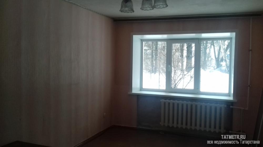 Отличная квартира в г. Зеленодольск. Квартира в хорошенм состоянии. Комната просторная, светлая. На кухне установлена...