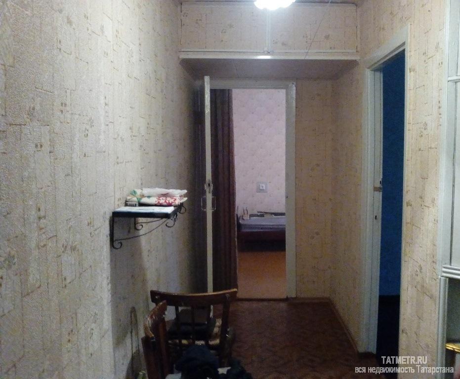 Хорошая трехкомнатная квартира в центре г. Зеленодольск. Комнаты просторные, уютные, раздельные, в хорошем состоянии.... - 4