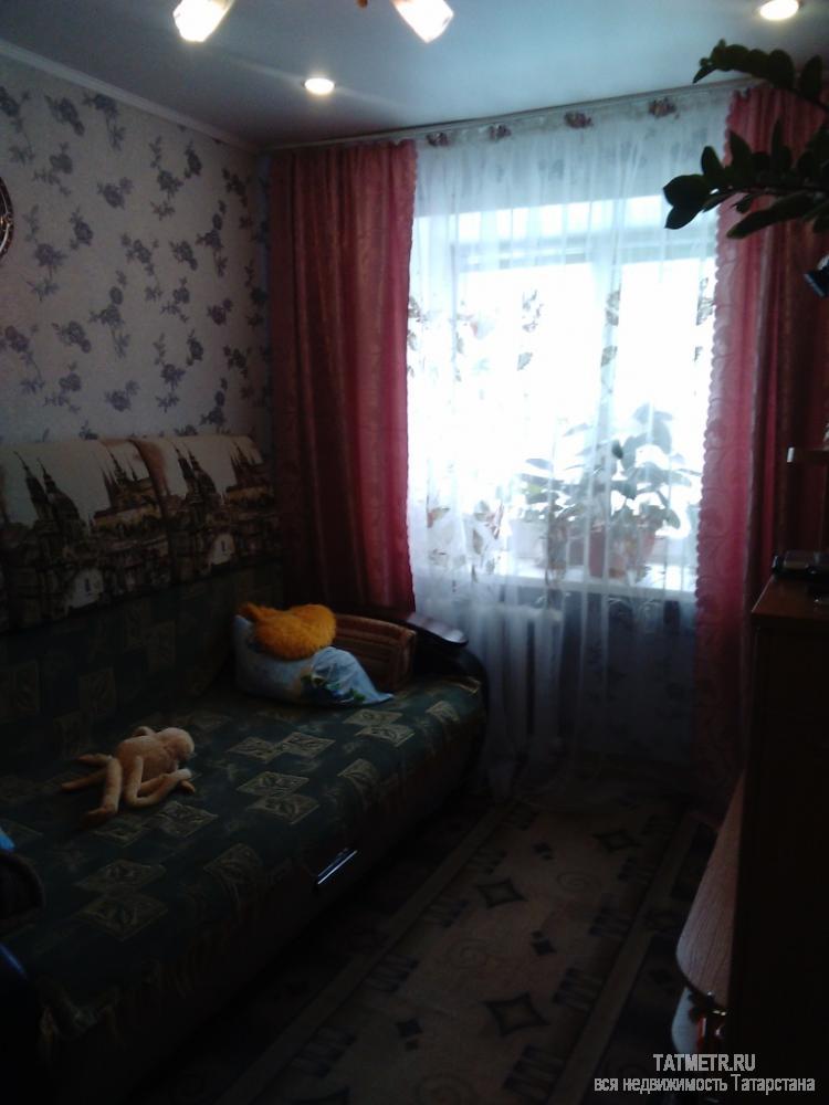 Отличная гостинка в центре г. Зеленодольск. Комнаты светлые, уютные, теплые. Имеется отдельная кухонная зона. Санузел...