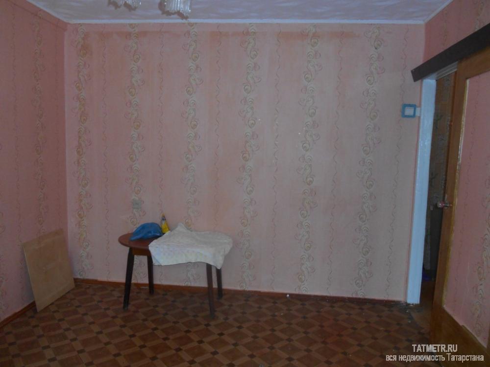 Замечательная двухкомнатная квартира в пгт. Васильево. Комнаты просторные, уютные, раздельные, в хорошем состоянии.... - 1