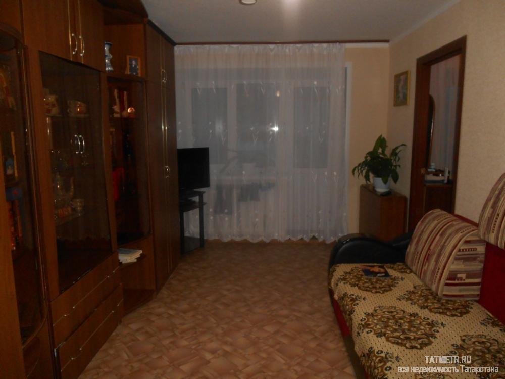 Отличная двухкомнатная квартира в самом центре г. Зеленодольск. Комнаты просторные, уютные, в отличном состоянии.... - 1