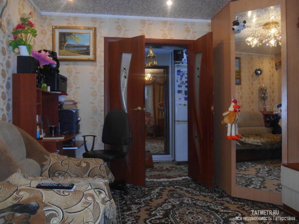 Отличная двухкомнатная квартира ленинградского проекта в г. Зеленодольск. Комнаты просторные, уютные, в хорошем... - 1