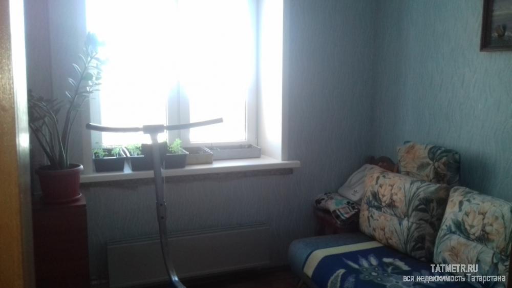 Шикарная квартира в самом центре г. Зеленодольск. Квартира очень теплая, светлая, просторная. Все окна и две лоджии... - 6